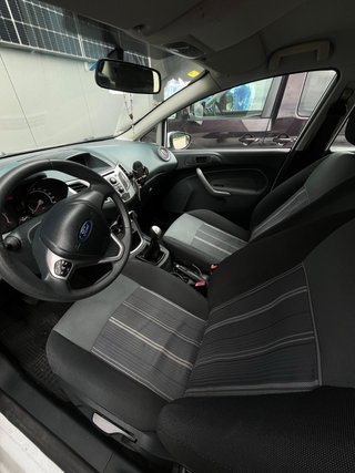 Ford Fiesta 2010