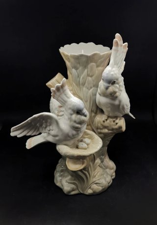 Precioso jarrón cacatúas Porcelana Miguel Requena