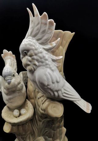 Precioso jarrón cacatúas Porcelana Miguel Requena