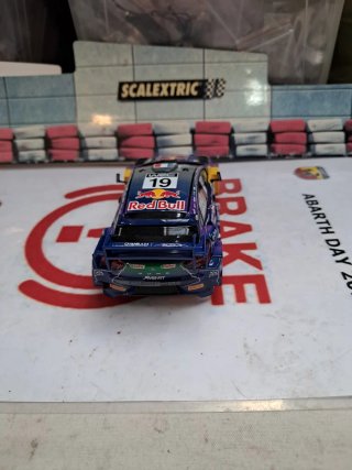 Carrocería  Ford Puma WRC Red Bull dorsal 19