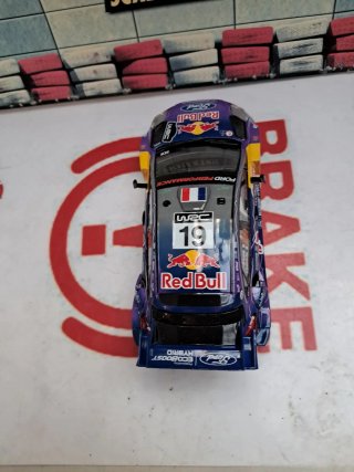 Carrocería  Ford Puma WRC Red Bull dorsal 19