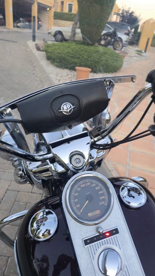 Harley Davidson Road King - Moto Cruiser