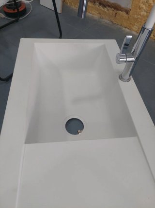Fregadero Blanco y Plateado