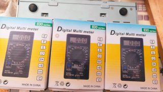 Multímetro Digital 830 Serie