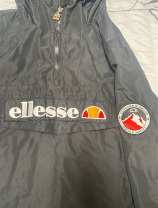 Chaqueta Cortavientos Ellesse Negra