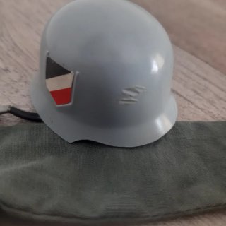 Geyperman Trage Militar Alemán