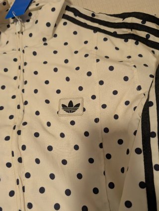 Chaqueta Adidas x ASOS lunares