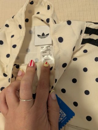 Chaqueta Adidas x ASOS lunares