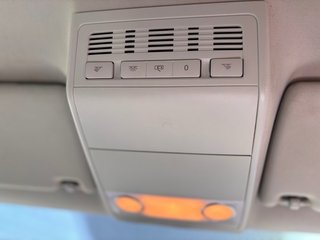 Volkswagen Caravelle 4Motion 2015