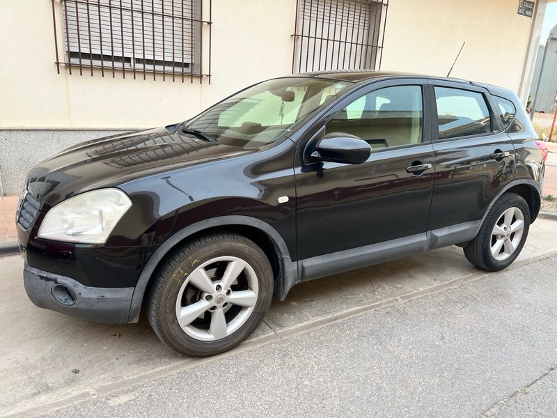 Nissan Qashqai 2008 - foto 1