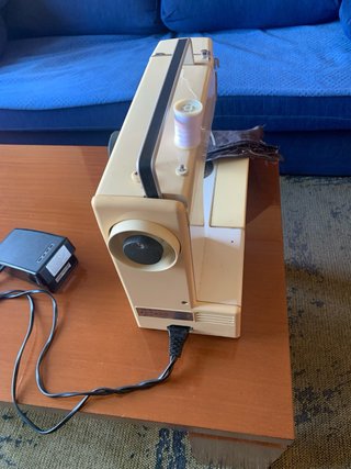 Máquina de coser Elna 140