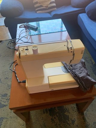 Máquina de coser Elna 140