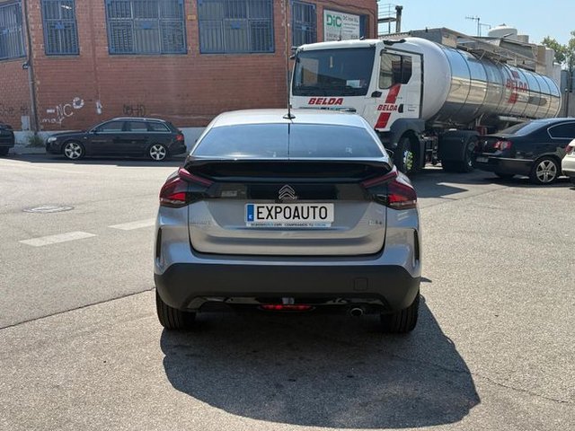 Citroën C4 BlueHDi 130 S&S EAT8 Shine