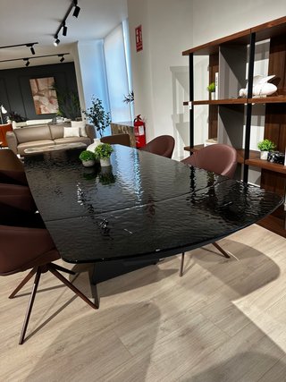 Mesa de comedor extensible cristal negro