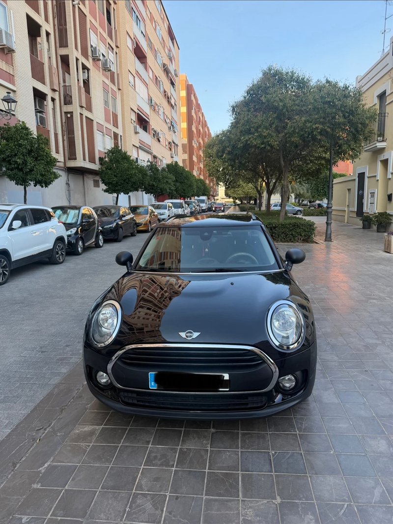 MINI Clubman negro 2017 - foto 1