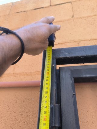 Cancelas metálicas de seguridad