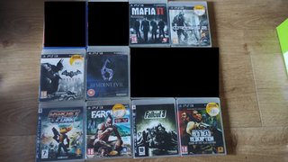 PS3 Super Slim 600 Gb + 2 mandos + juegos