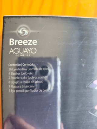 Estuche maquillaje, sombras,colorete,brillo labios
