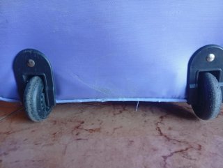 Maleta infantil morada con Princesa Sofía