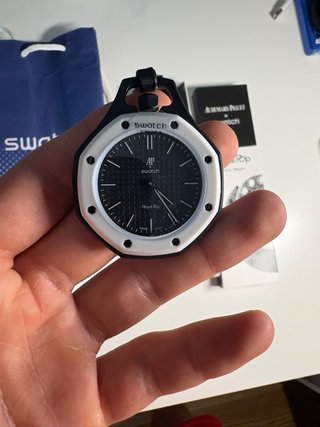 Orologio Swatch x Audemars Piguet Royal Oak