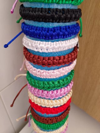 Pulseras unisex artesanales