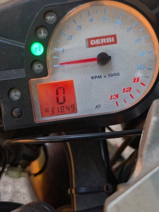 DERBI GPR 125 2T-SE VENDE O SE CAMBIA