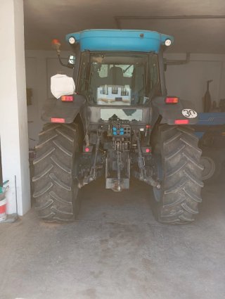 Tractor Landini Powerfarm 4WD