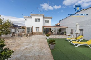 Chalet en venta en Otura