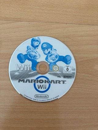 Nintendo Wii Console Completa con Volantes y Juego