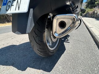 Honda NT 700 V Deauville Negra