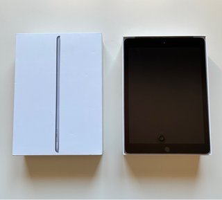 Apple iPad Wifi + 4G