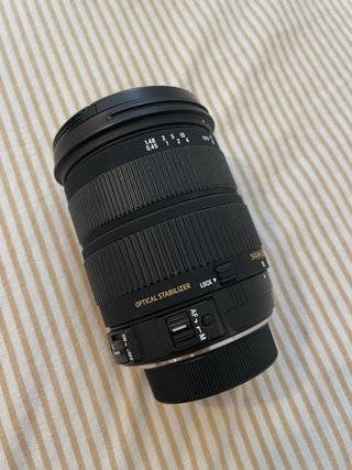 Sigma 18-200mm f/3.5-6.3 DC HSM Objetivo
