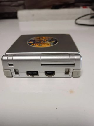 Nintendo Game Boy Advance SP + 2 Juegos Pokémon