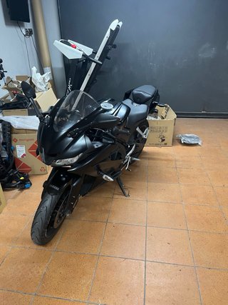 Yamaha YZF R125 2022 Negra