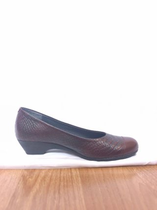Zapatos Pitillos Marrón Cobre