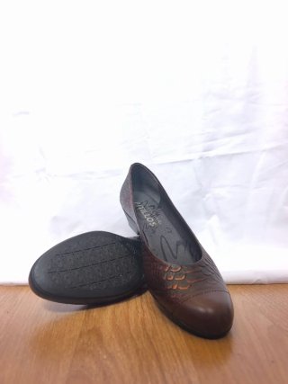 Zapatos Pitillos Marrón Cobre