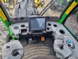 Procesadora Forestal John Deere