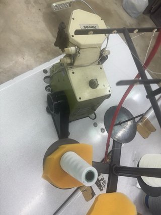Máquina de coser industrial Rimoldi