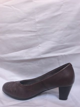 Zapatos Pitillos Moka Mujer
