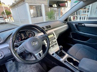 Volkswagen Passat 2012
