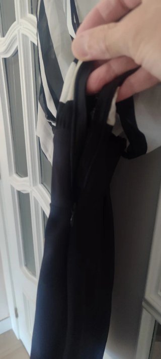 Vestido negro y blanco