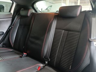 Alfa Romeo Giulietta 1.6 JTDm 105 Distinctive 5p