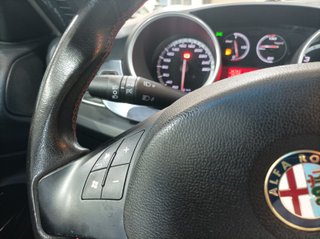 Alfa Romeo Giulietta 1.6 JTDm 105 Distinctive 5p