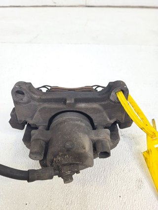 PINZA DE FRENO DELANTERA DERECHA VOLKSWAGEN PASSA