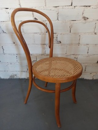 6 Sillas Estilo Thonet Madera y Rattan