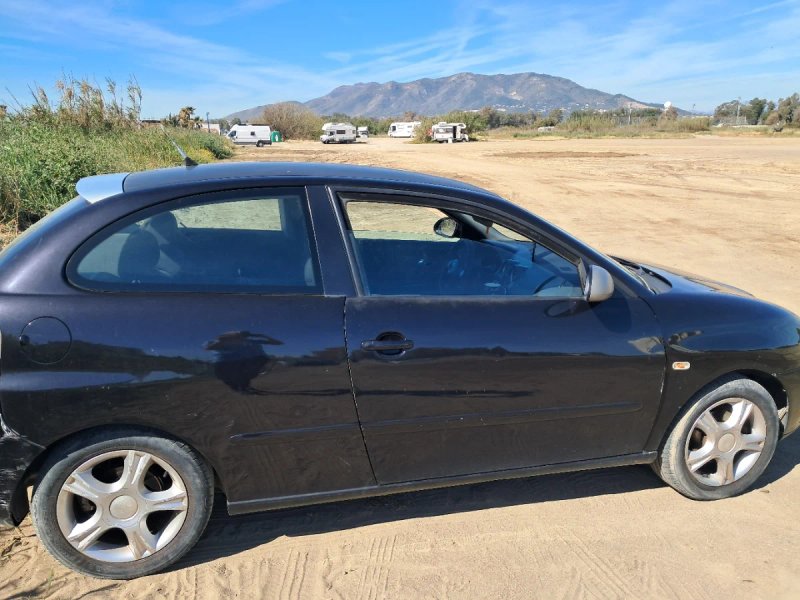 SEAT Ibiza 2006 - foto 1
