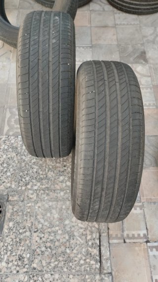 2X35€ 215/60R17 96H Michelin Primacy 4