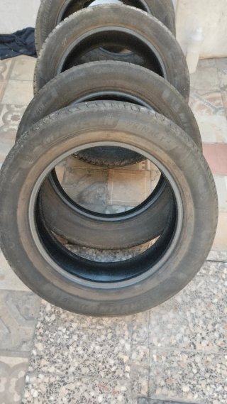 2X35€ 215/60R17 96H Michelin Primacy 4