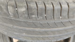 2X35€ 215/60R17 96H Michelin Primacy 4