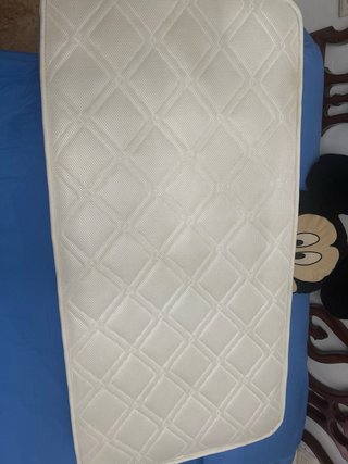 Cuna y colchón fibra de coco